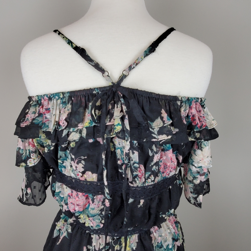 NWT WALTER BAKER Cold Shoulder Dress - Picture 4 of 8